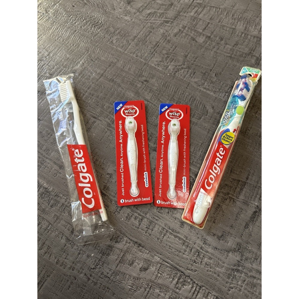 Colgate Toothbrush Lot Vintage & Promo 360 Soft Travel Wisp Whitening‎ Sealed